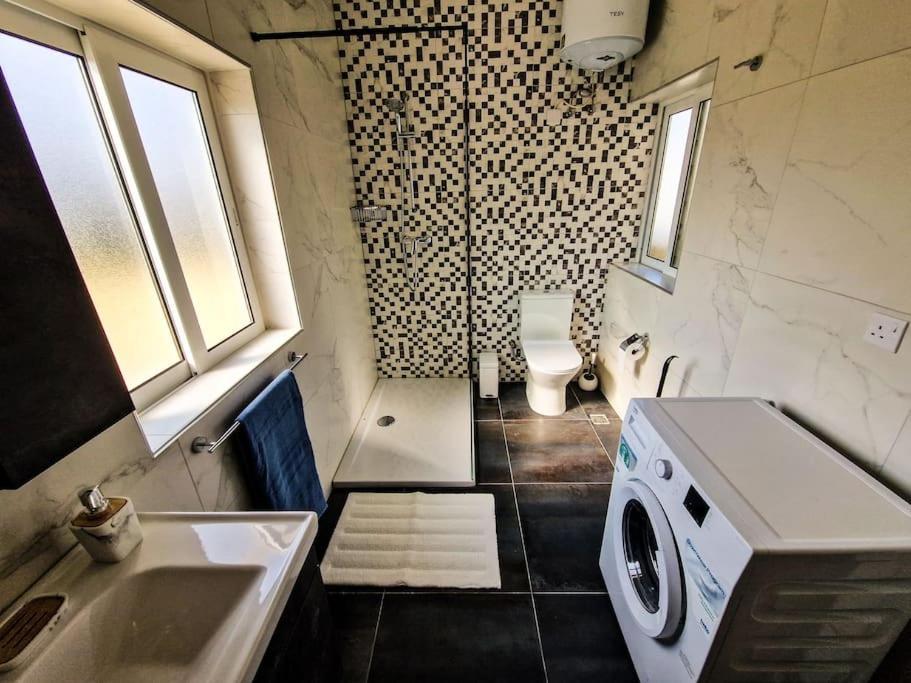 Comfy And Cosy. Apartment St. Paul's Bay Exterior photo