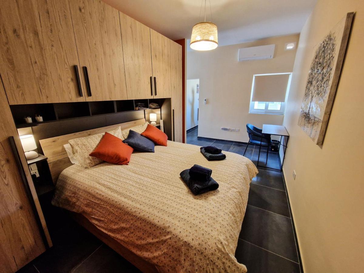 Comfy And Cosy. Apartment St. Paul's Bay Exterior photo